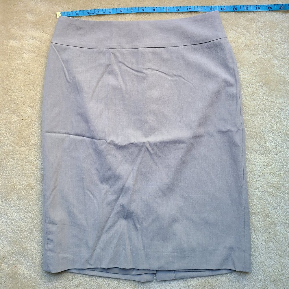 EUC BR Pencil Skirt - Size 4